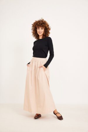 חצאית מקסי קרם