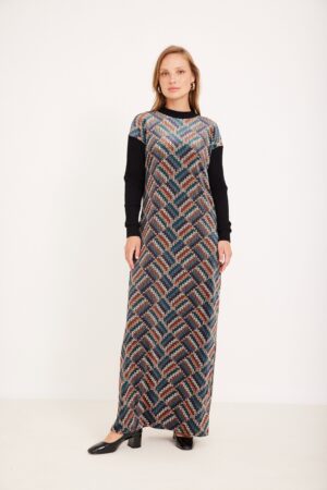 שמלת דפוס רקום