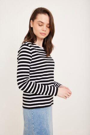 חולצת בייסיק יוקרתית פסים