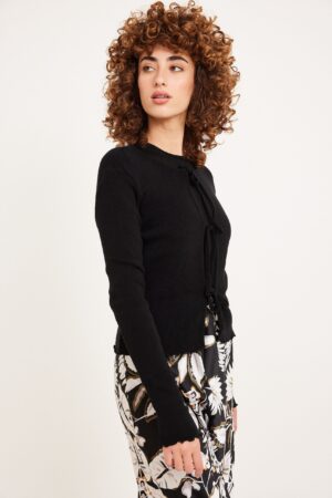 קרדיגן ריב סרט שחור