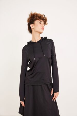 בגדי ספורט ונוחות מקסימלית, אופנה נוחה ללבוש מעדמן.