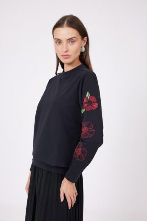 חולצת הנקה פרחים ביד