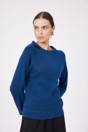 סריג קפוצ'ון כחול