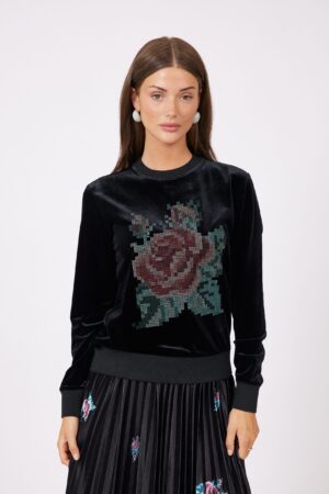 חולצת קטיפה פרח רקום