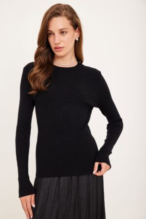 סריג בייסיק שחור