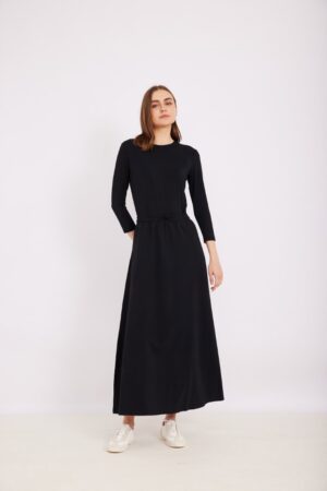 חצאית קשירה שחורה